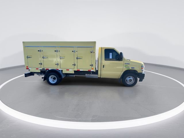Used 2022 Ford E-450 and Econoline 450 Super Duty image 8