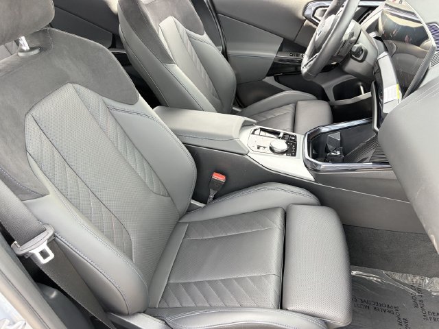 Certified 2026 BMW X3 xDrive30i w/ M Sport Package AWD/4WD image 12