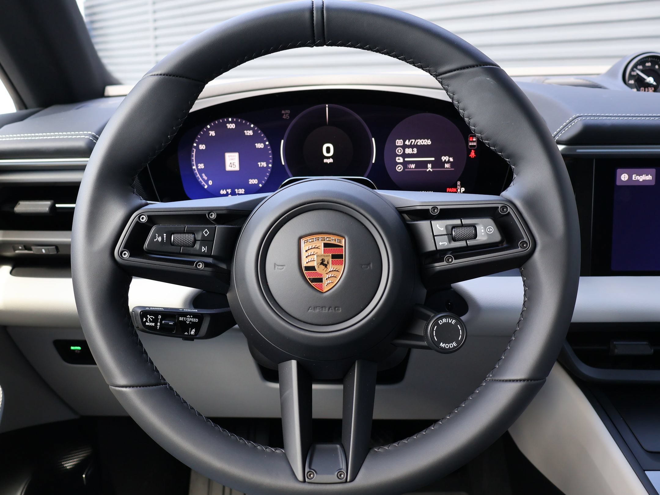 New 2026 Porsche Macan 4 Electric AWD/4WD image 15