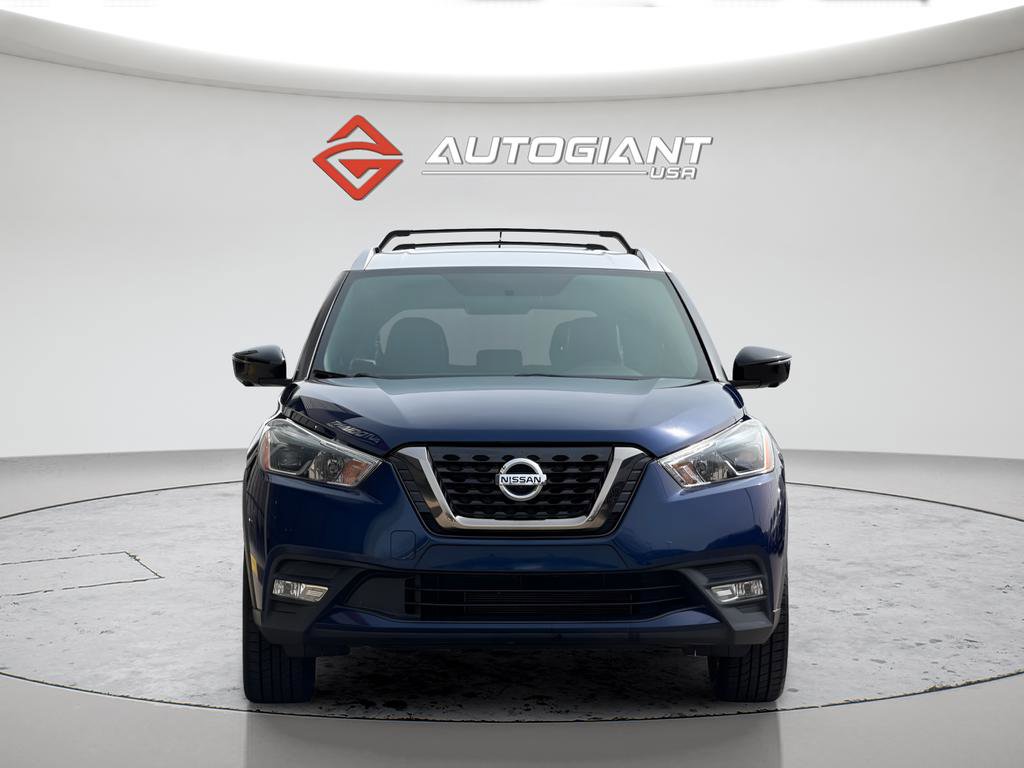 Used 2019 Nissan Kicks SR w/ SR Premium Package image 4