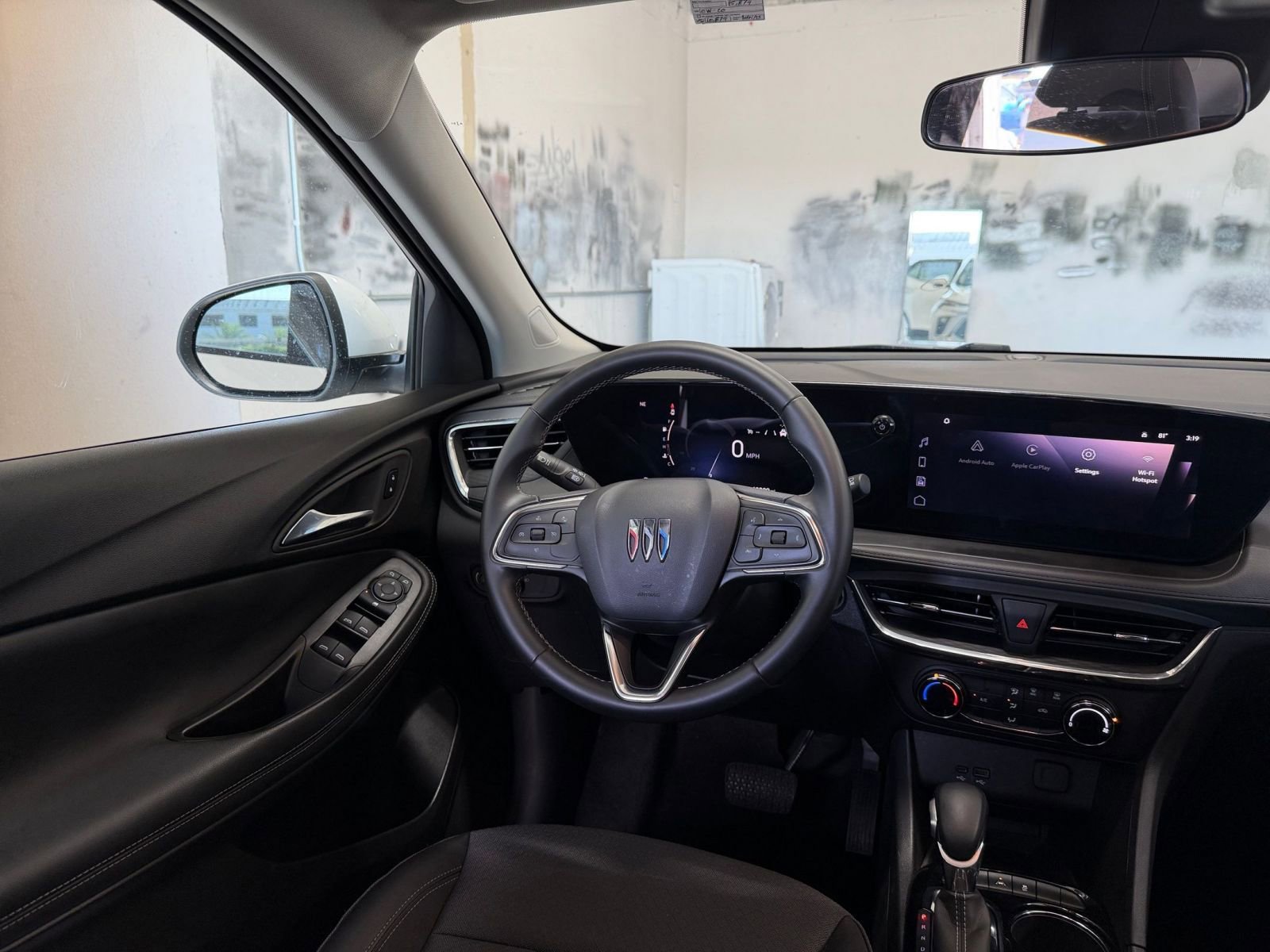 Used 2025 Buick Encore GX Preferred image 32