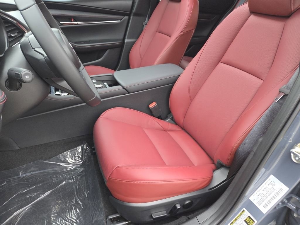 New 2026 MAZDA MAZDA3 Carbon AWD/4WD image 17