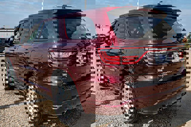 Used 2024 Dodge Durango GT image 3