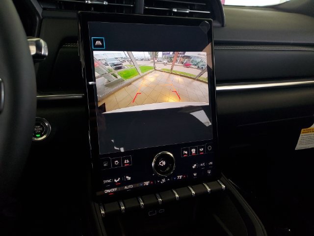 New 2027 GMC Terrain Elevation w/ Elevation Premium Package FWD image 24
