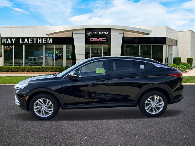 Used 2025 Buick Envista Preferred w/ Convenience I Package image 2