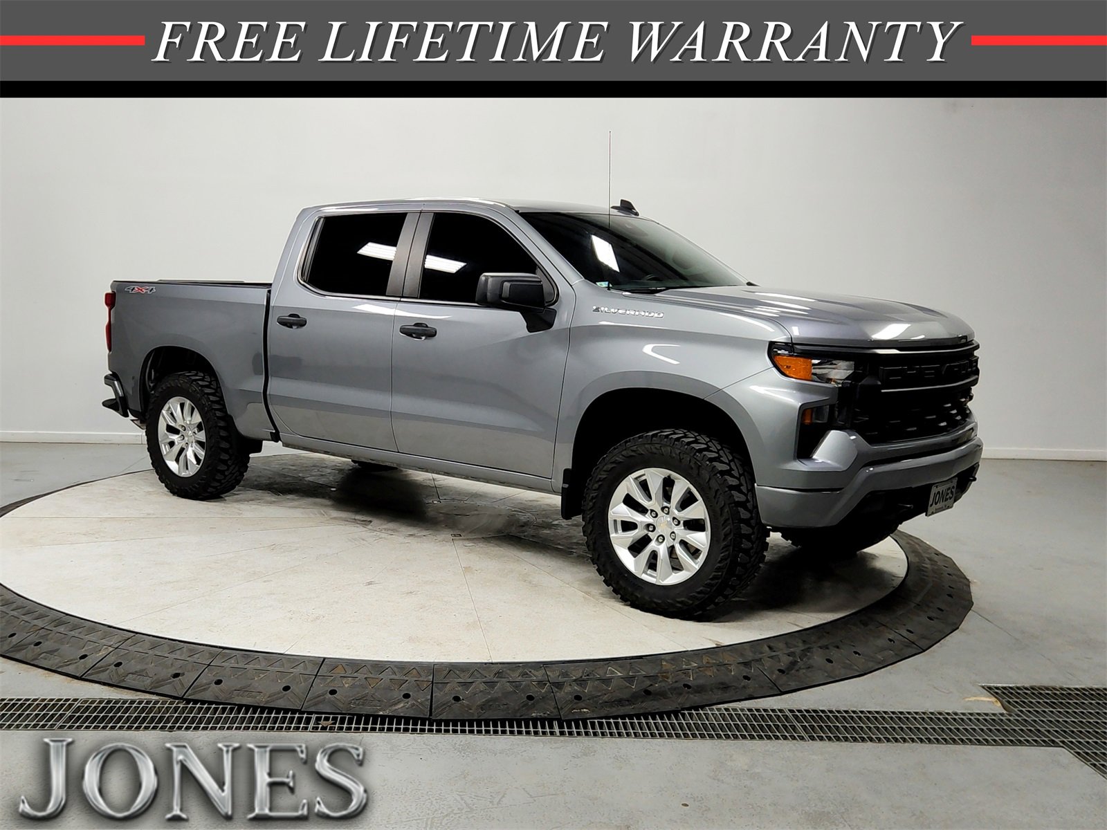 Used 2024 Chevrolet Silverado 1500 Custom