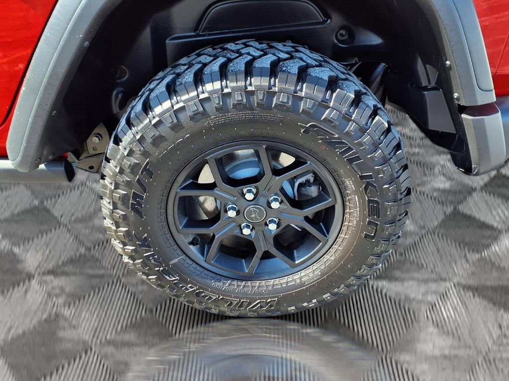 Used 2025 Jeep Wrangler Willys image 21