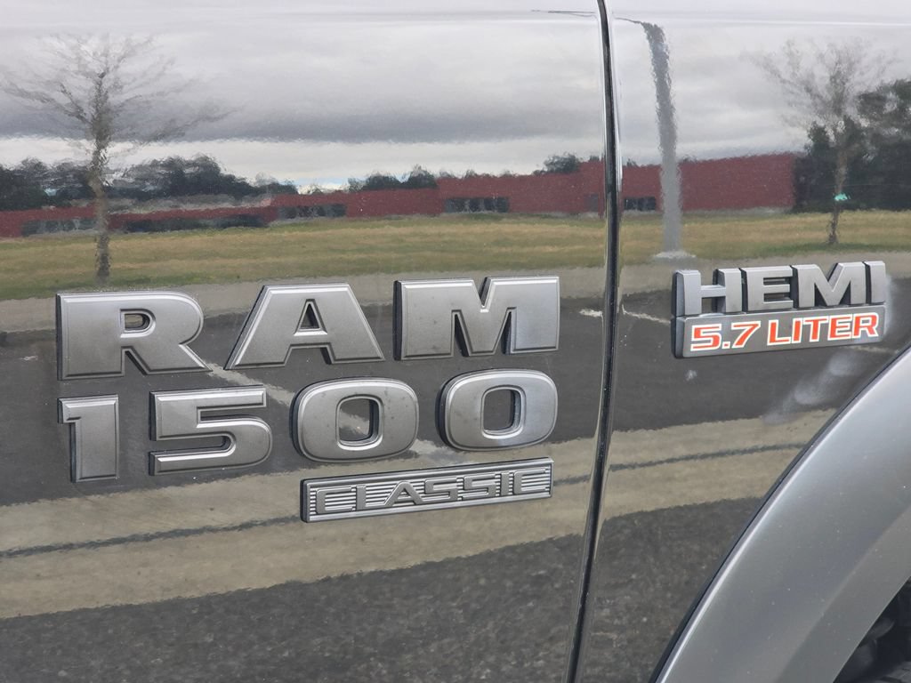 Used 2023 RAM 1500 Warlock AWD/4WD image 17