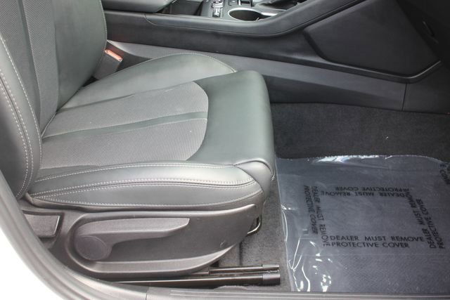 Used 2024 Kia K5 GT-Line AWD/4WD image 32