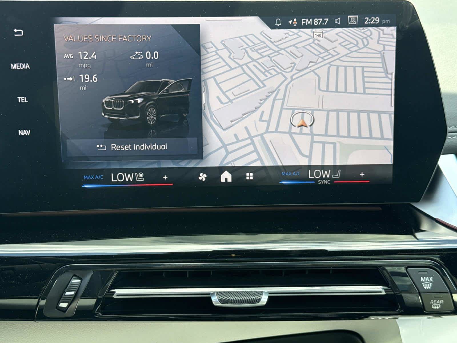 New 2026 BMW X1 xDrive28i w/ Technology Package AWD/4WD image 19