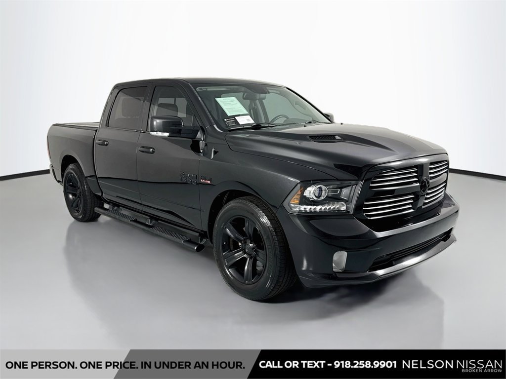 Used 2017 RAM 1500 Sport w/ Black Ram 1500 Sport Group AWD/4WD image 3