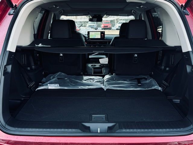 New 2026 Honda Pilot Touring image 9