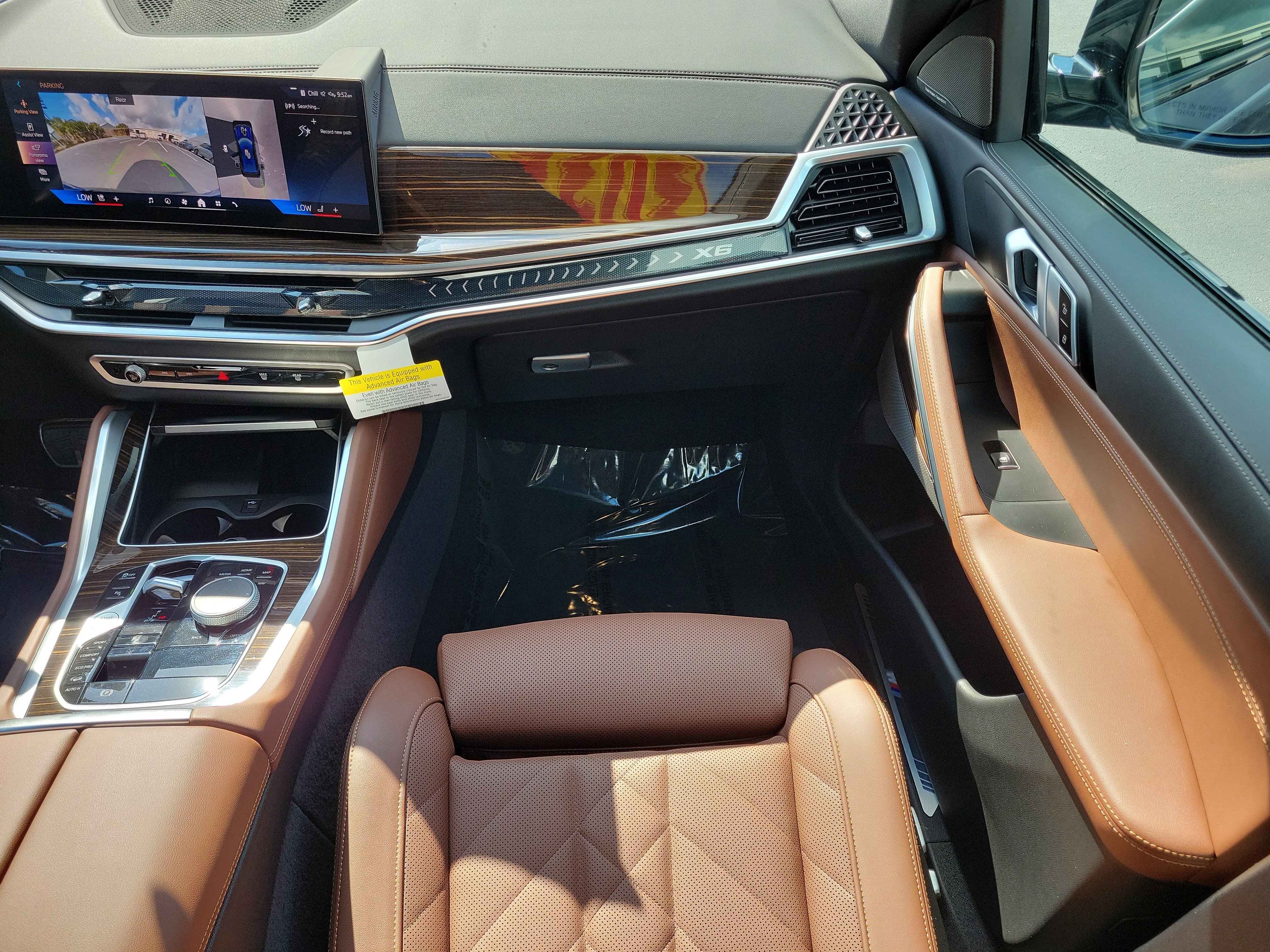 Used 2026 BMW X6 xDrive40i w/ Premium Package AWD/4WD image 16