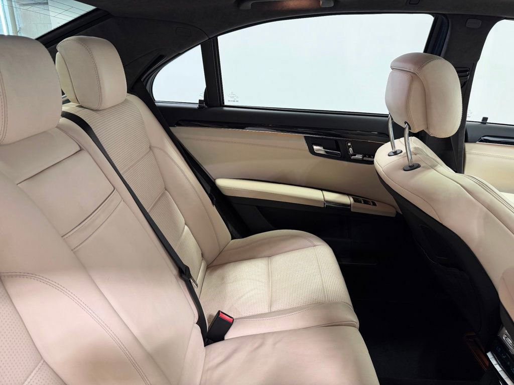 Used 2009 Mercedes-Benz S 63 AMG image 33