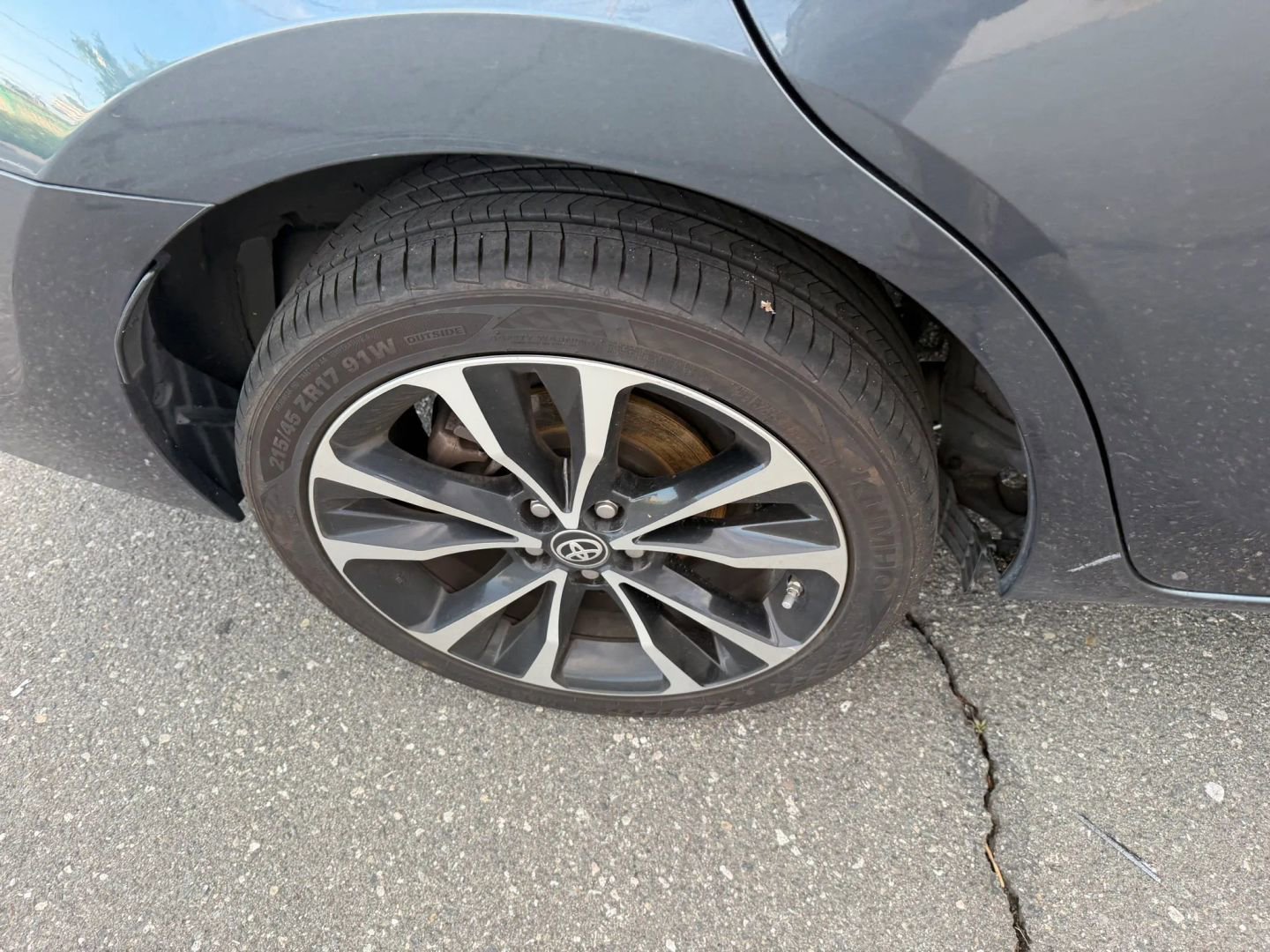 Used 2019 Toyota Corolla SE FWD image 30