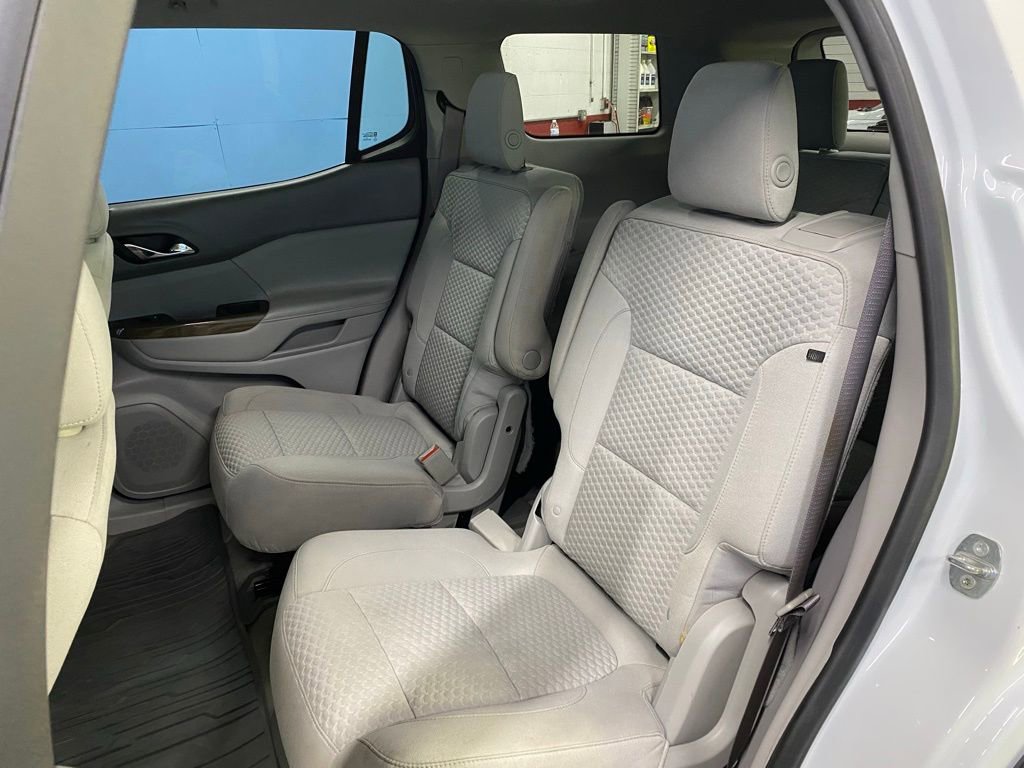 Used 2018 GMC Acadia SLE w/ LPO, Protection Package image 35