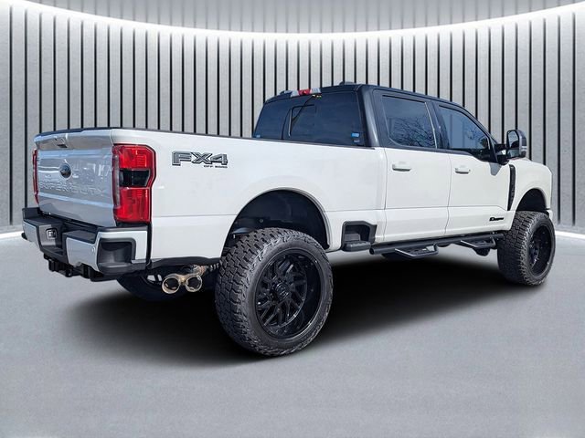 New 2026 Ford F250 Lariat w/ Black Appearance Package image 3