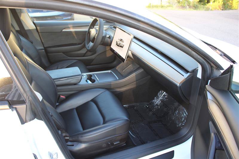 Used 2023 Tesla Model 3 Standard Range RWD image 10