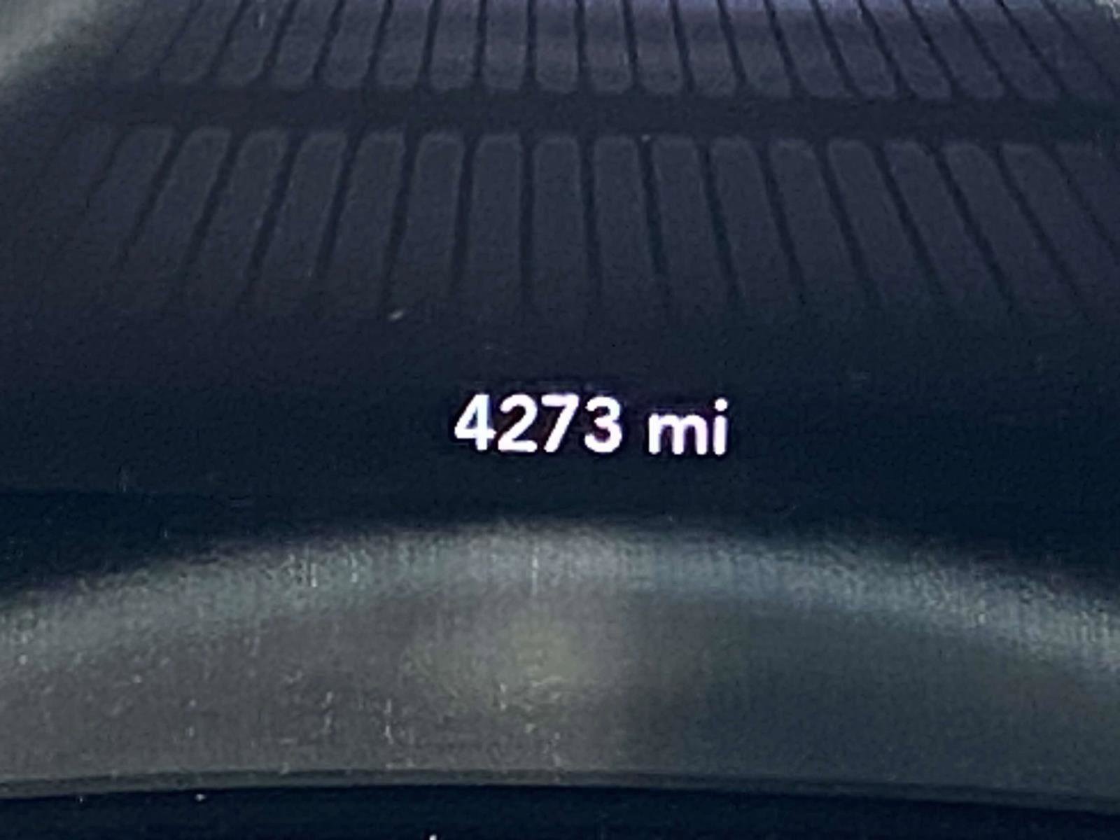 Used 2023 Dodge Challenger SRT Hellcat image 3