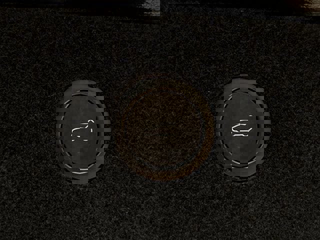 Used 2023 Tesla Model X Plaid image 31