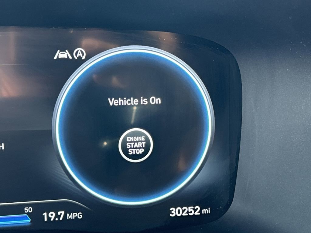 Used 2022 Hyundai Santa Fe Limited image 29