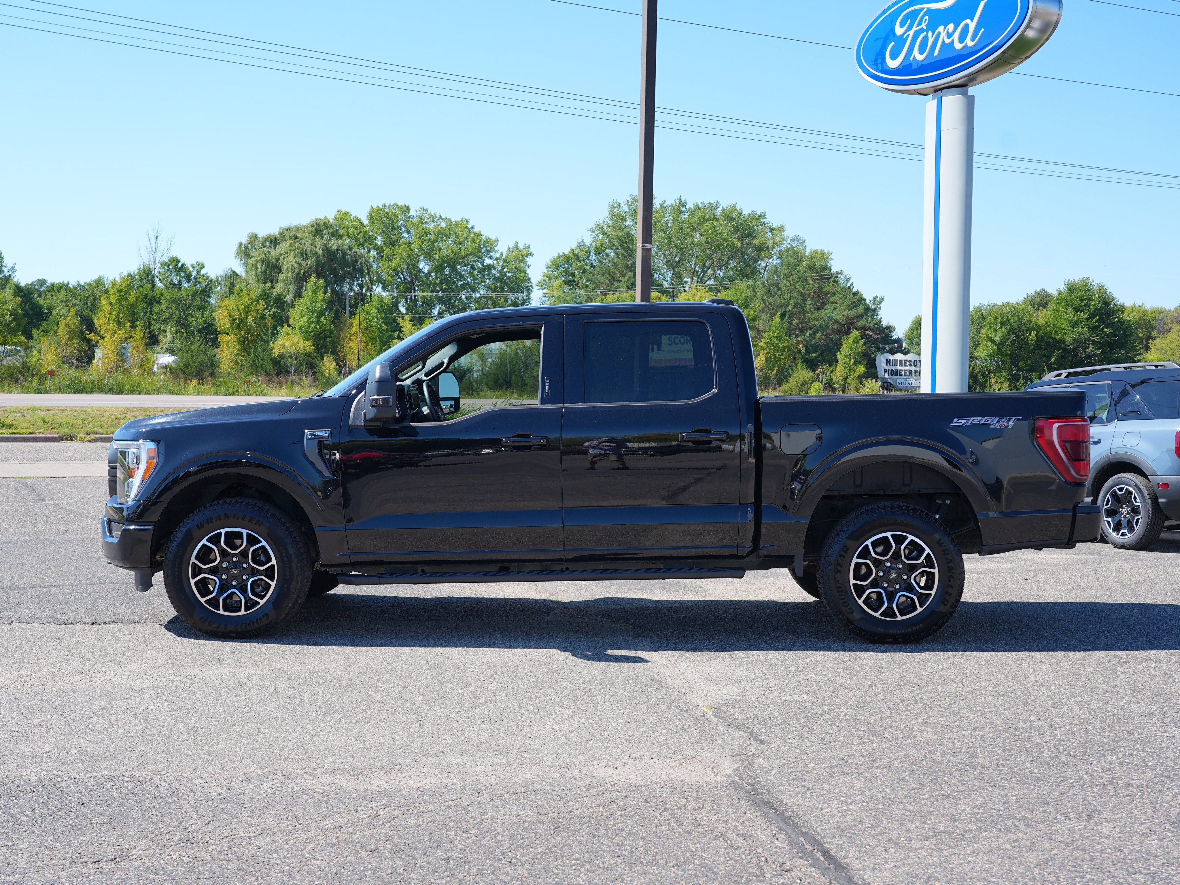 Used 2023 Ford F150 XLT w/ Equipment Group 302A High AWD/4WD image 7