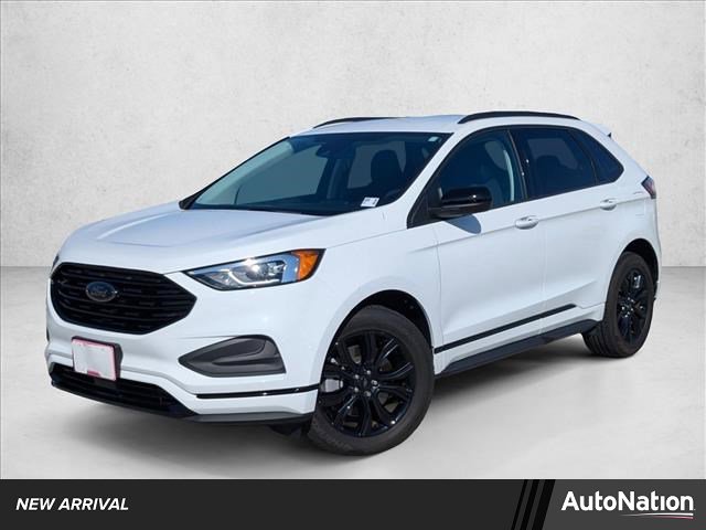 Used 2022 Ford Edge SE w/ Black Appearance Package