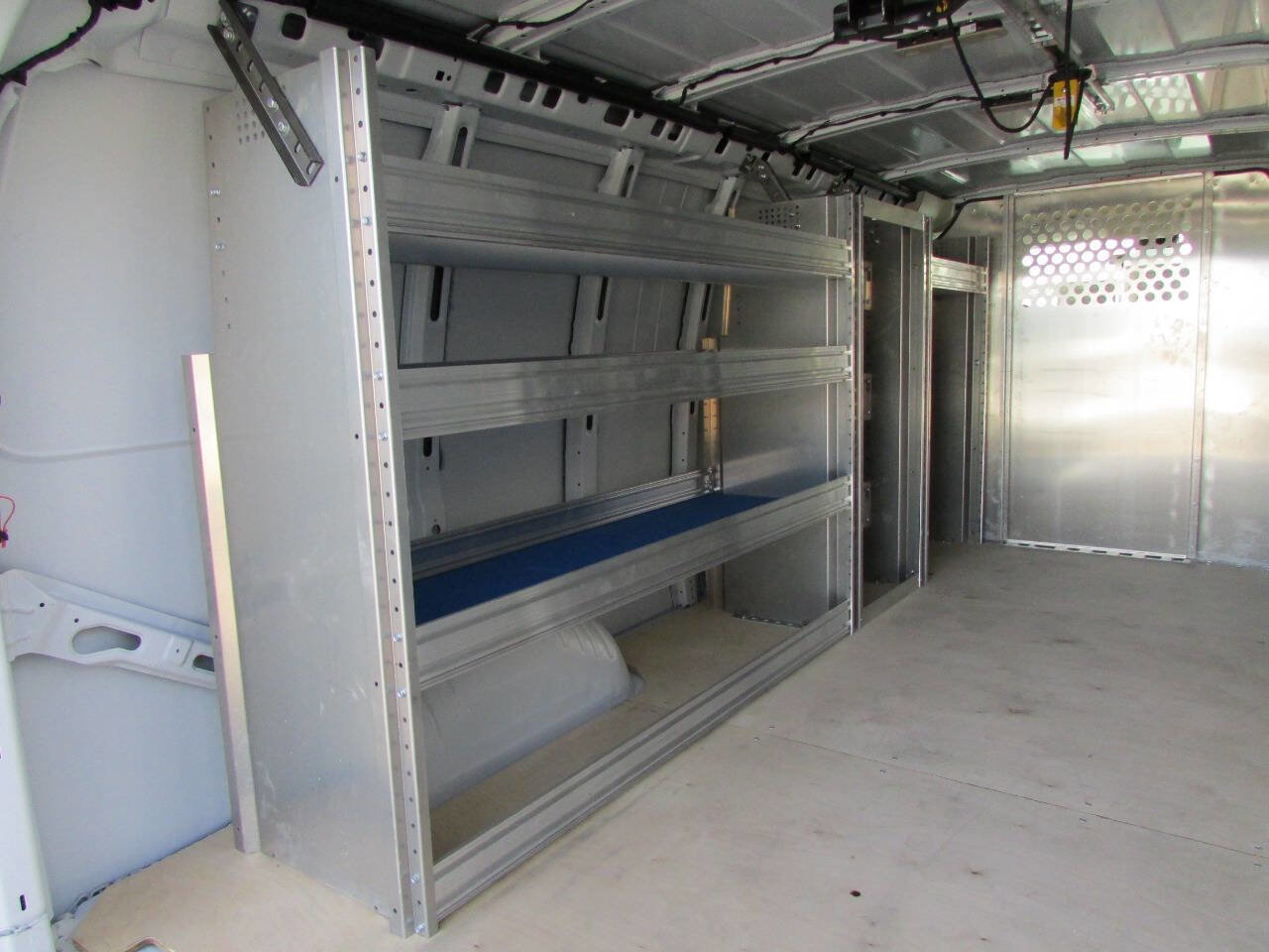 Used 2025 Chevrolet Express 2500 Extended w/ Communications Package RWD image 22