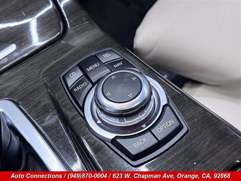Used 2012 BMW 528i Sedan RWD image 16
