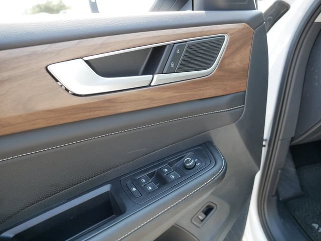 Certified 2026 Volkswagen Atlas SE w/ Panoramic Sunroof Package AWD/4WD image 15