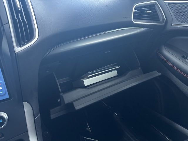 Used 2023 Ford Edge ST-Line w/ Class II Trailer Tow Package AWD/4WD image 42