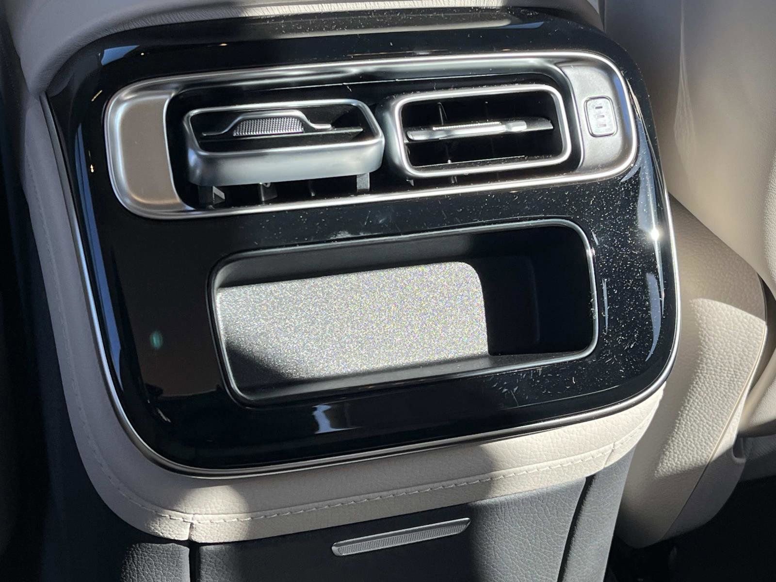 Used 2025 Mercedes-Benz S 580e 4MATIC Sedan image 14