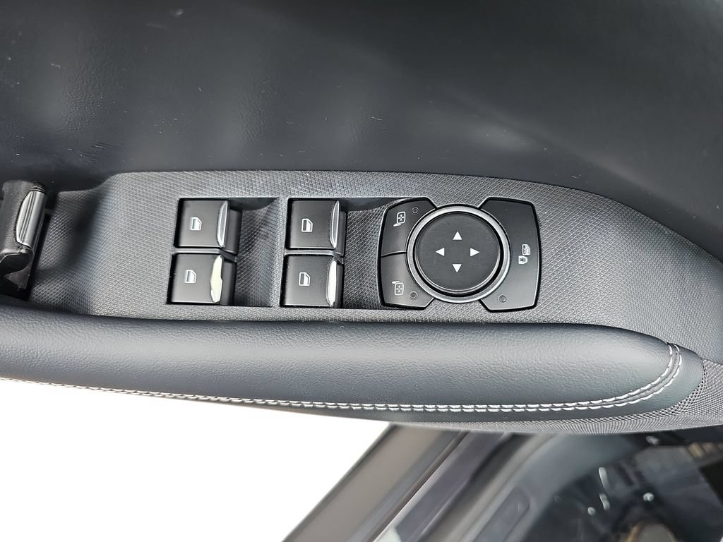 Used 2022 Ford Mustang Mach-E Select RWD image 27