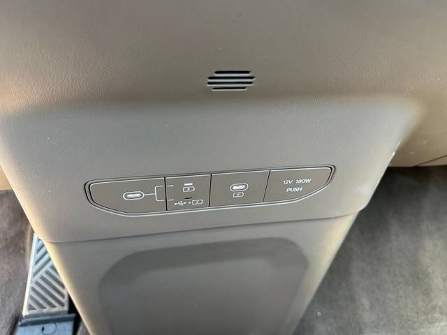 Used 2024 Kia EV9 GT-Line AWD/4WD image 45