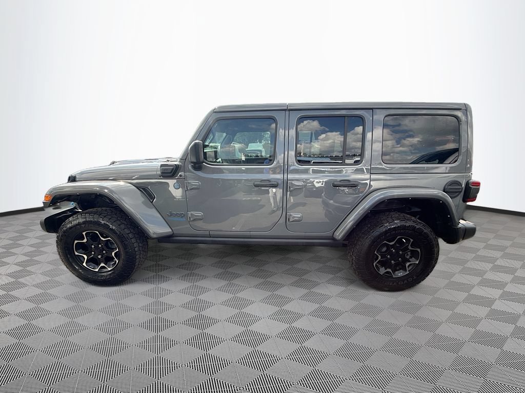 Used 2021 Jeep Wrangler Unlimited Rubicon 4xe w/ Cold Weather Group AWD/4WD image 9