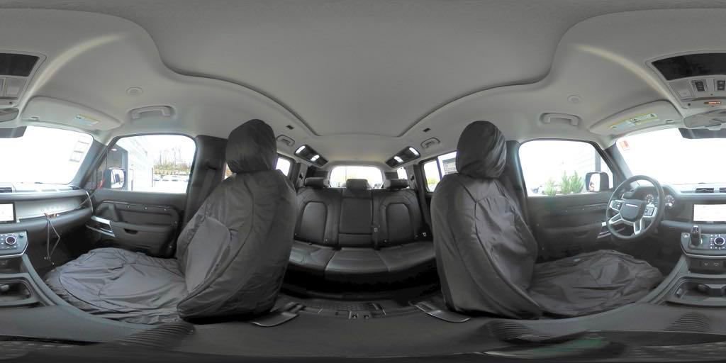 New 2024 Land Rover Defender 110 S image 22