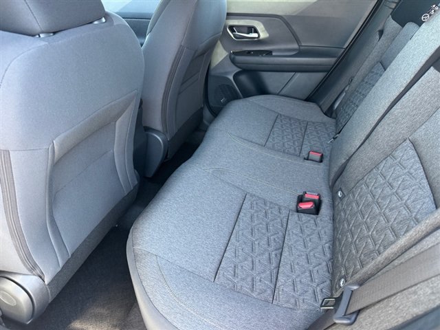 New 2026 Nissan Kicks SV w/ SV Premium Package FWD image 11