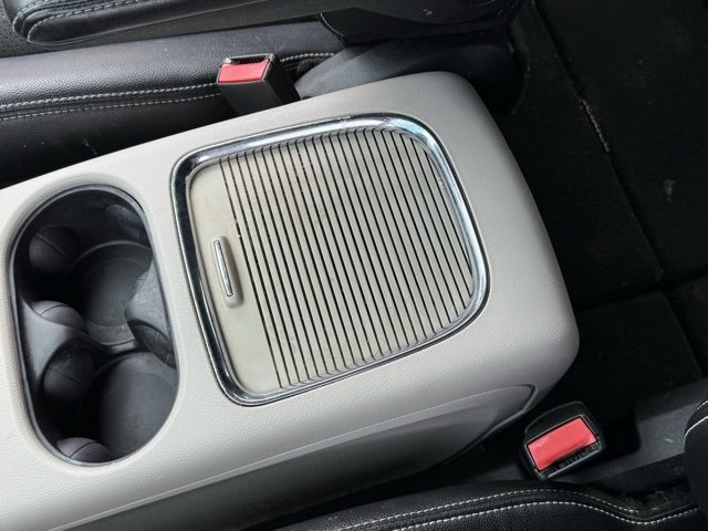 Used 2019 Dodge Grand Caravan SXT image 10