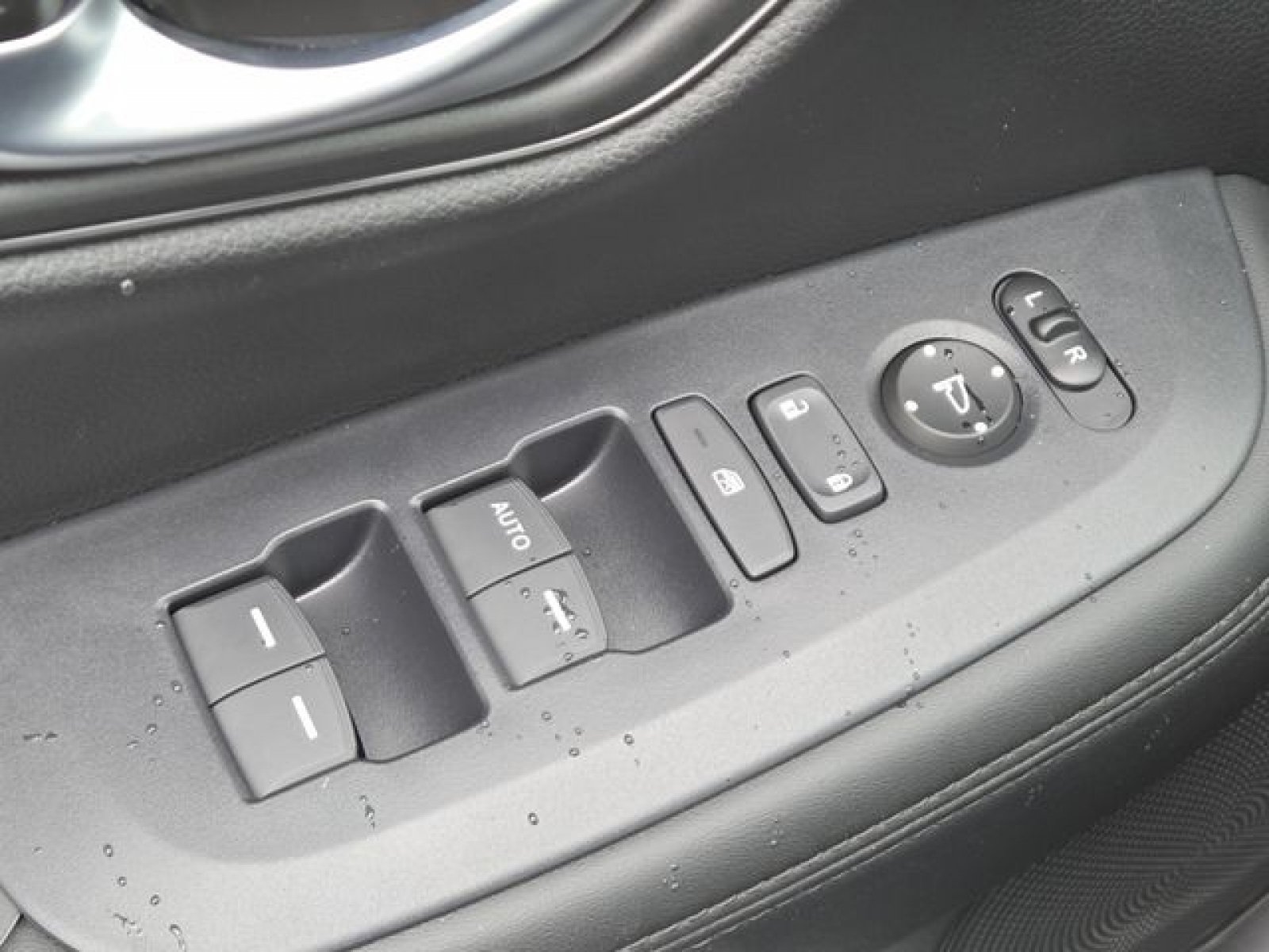 New 2027 Honda HR-V LX image 26
