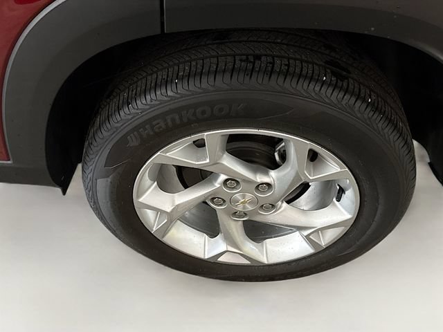 Used 2024 Chevrolet Trax LS w/ LS Convenience Package FWD image 30