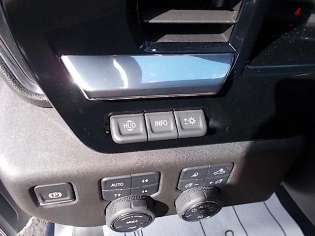 New 2025 Chevrolet Silverado 3500 High Country w/ High Country Premium Package image 21