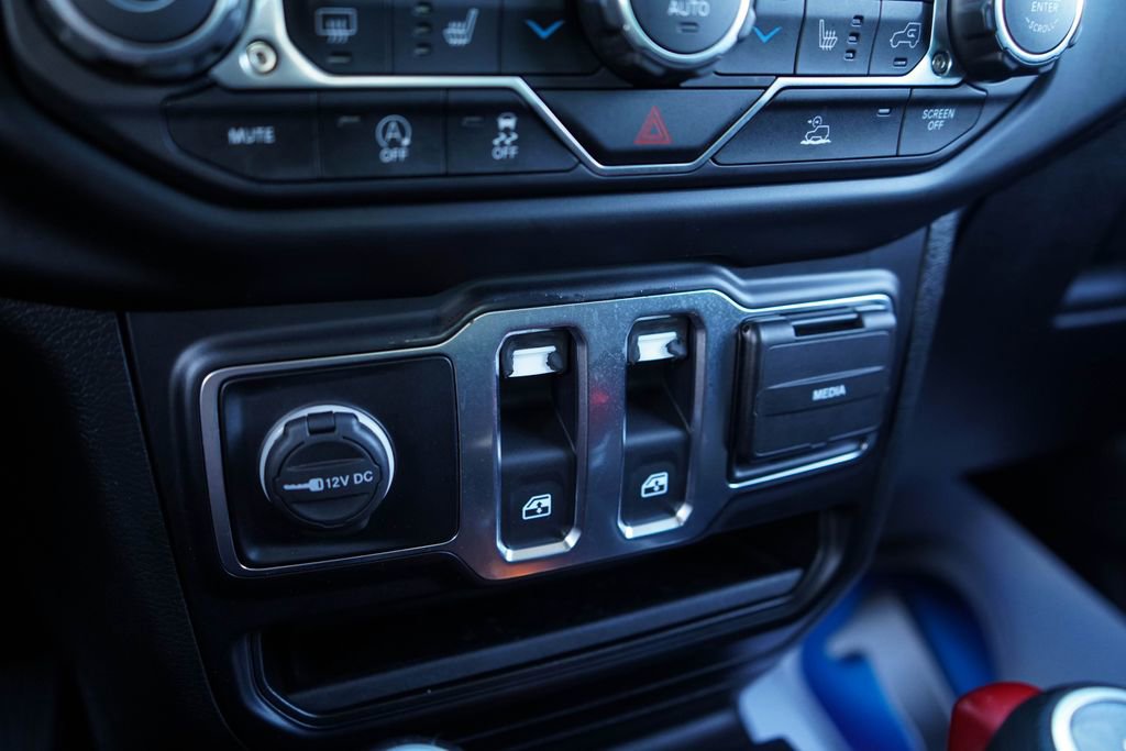 Used 2021 Jeep Wrangler Sport S image 22