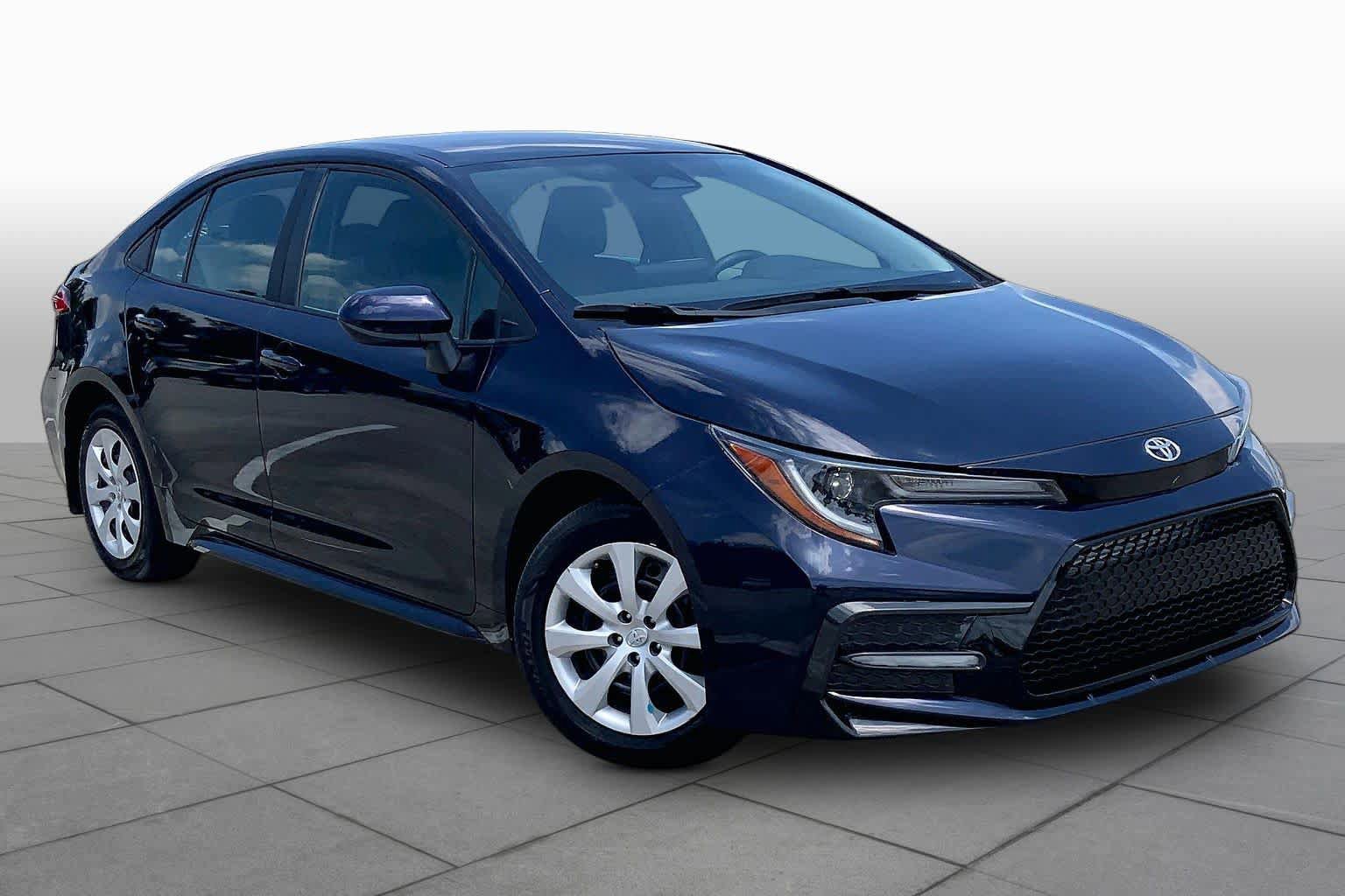 Used 2024 Toyota Corolla LE FWD image 3