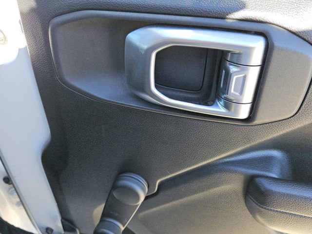 Used 2019 Jeep Wrangler Unlimited Sport image 32