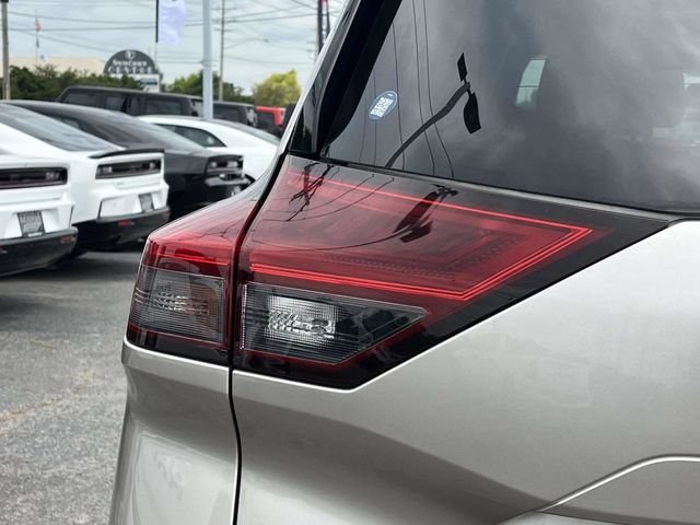 Used 2021 Nissan Rogue SL w/ Premium Package FWD image 10