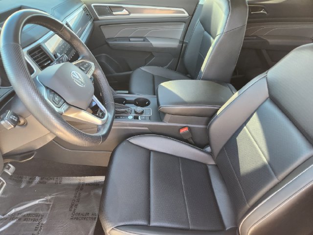 Used 2021 Volkswagen Atlas SE w/ Panoramic Sunroof Package AWD/4WD image 13