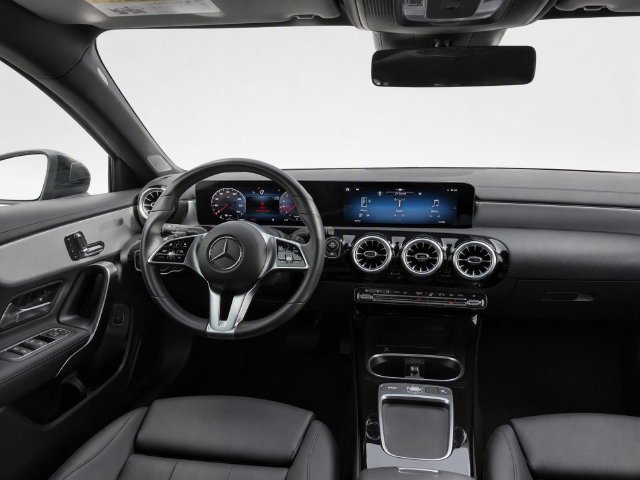 Used 2025 Mercedes-Benz CLA 250 4MATIC image 26