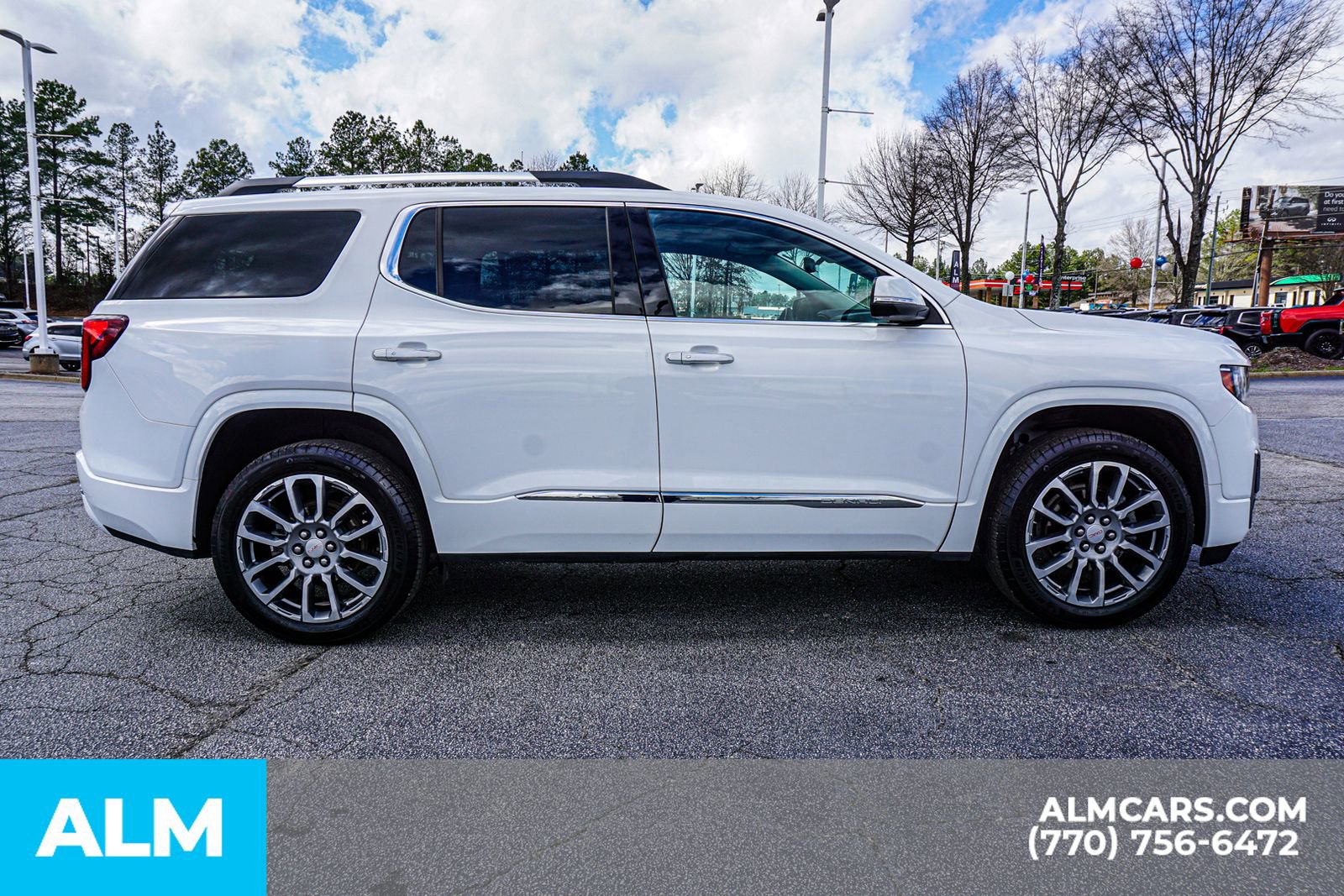 Used 2023 GMC Acadia Denali w/ Denali Ultimate Package image 11
