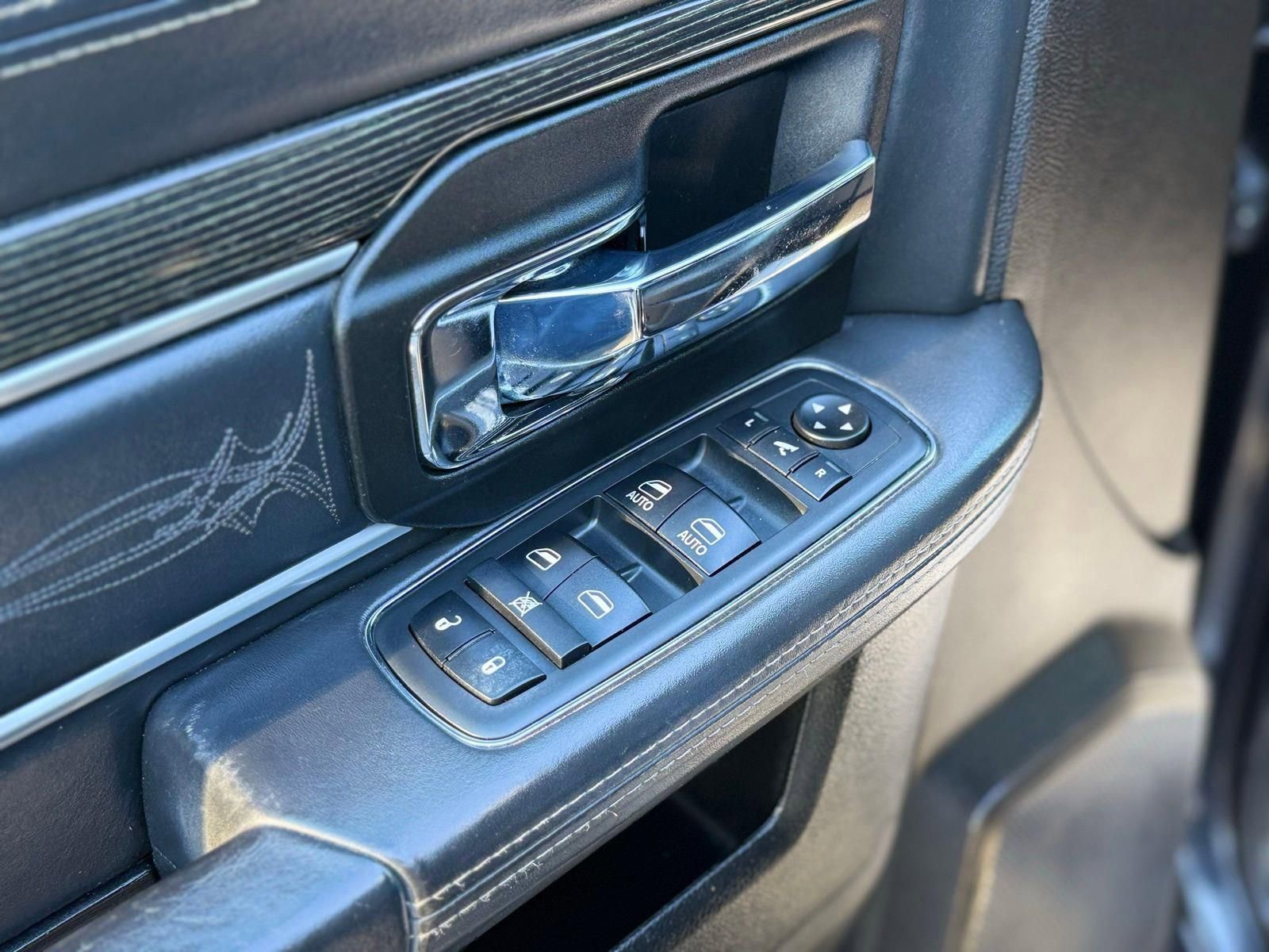 Used 2018 RAM 2500 Limited image 22