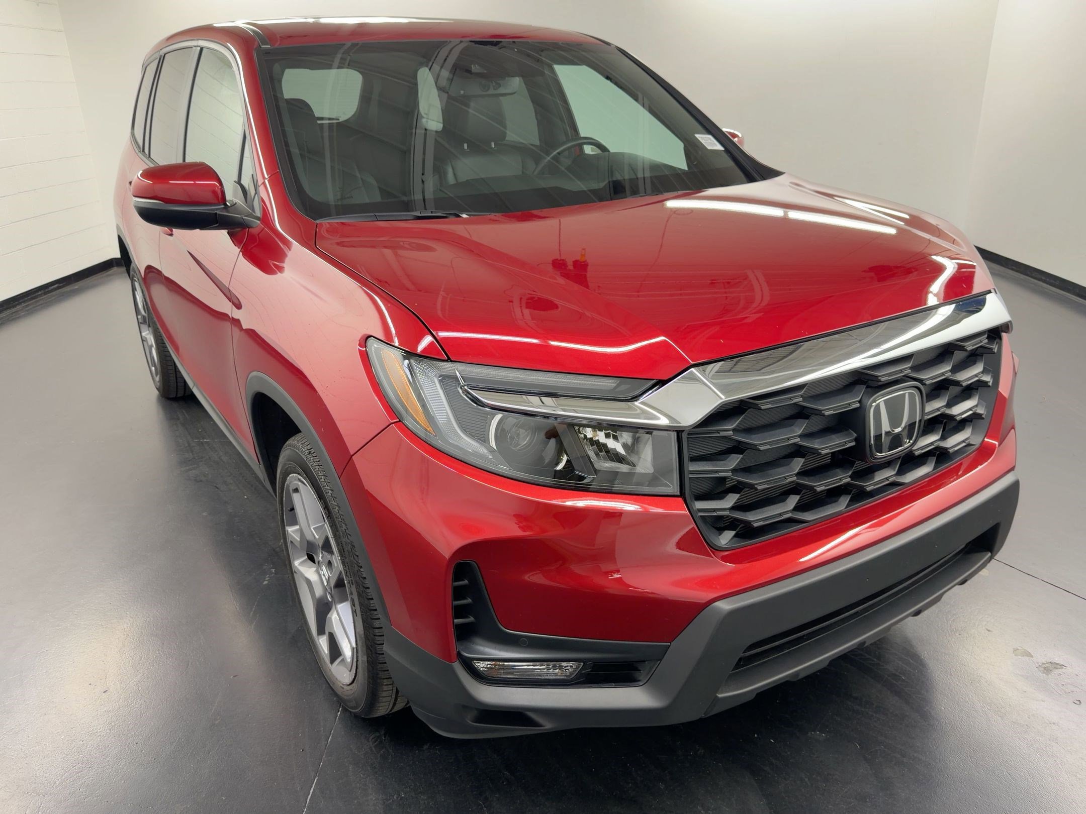 Certified 2023 Honda Passport EX-L image 7